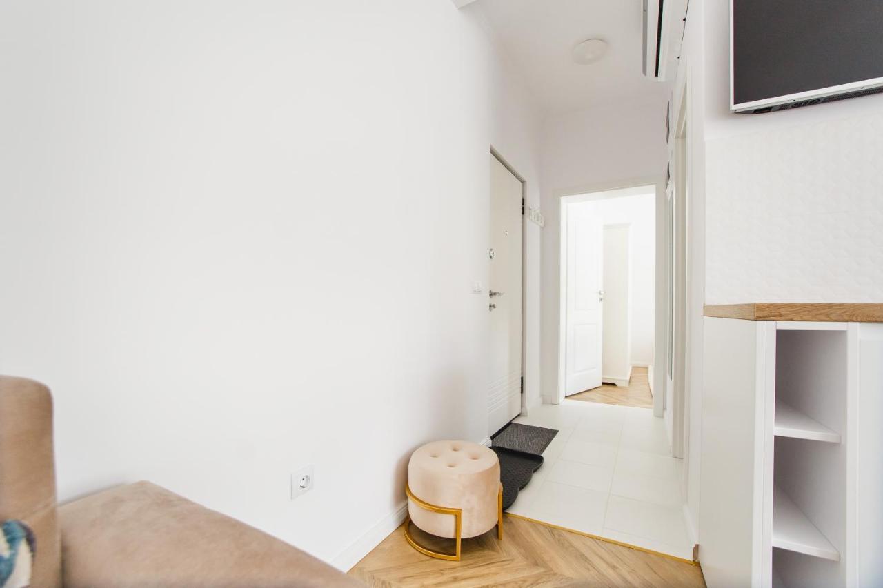 Rya Residence Oradea Buitenkant foto