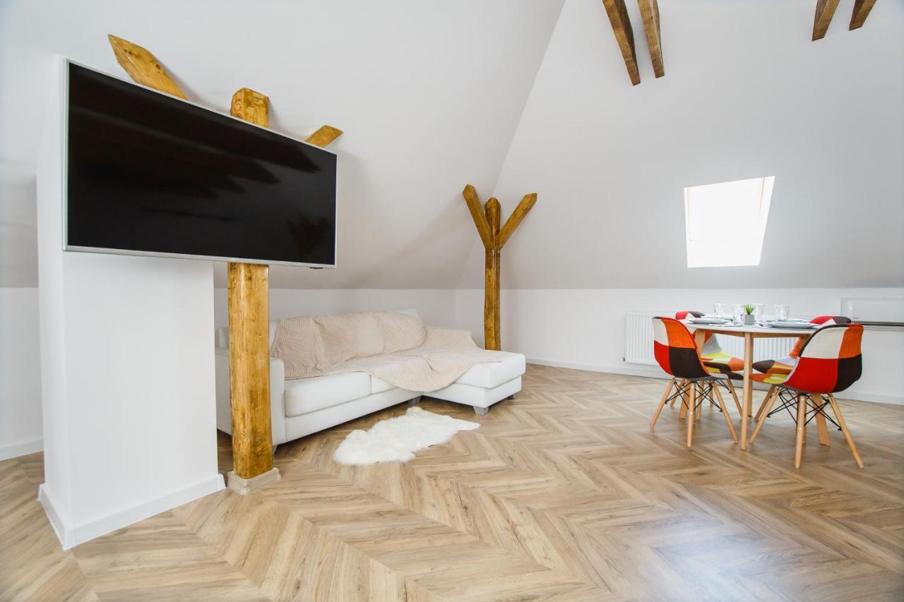 Rya Residence Oradea Buitenkant foto