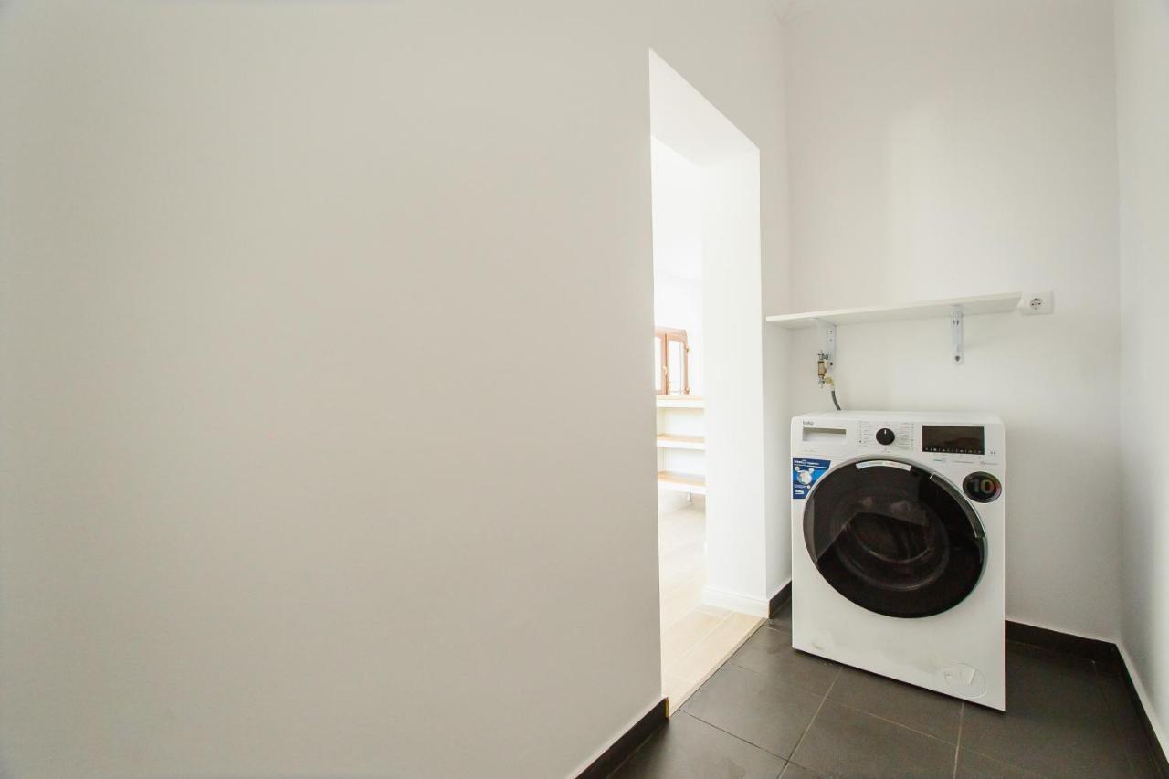 Rya Residence Oradea Buitenkant foto