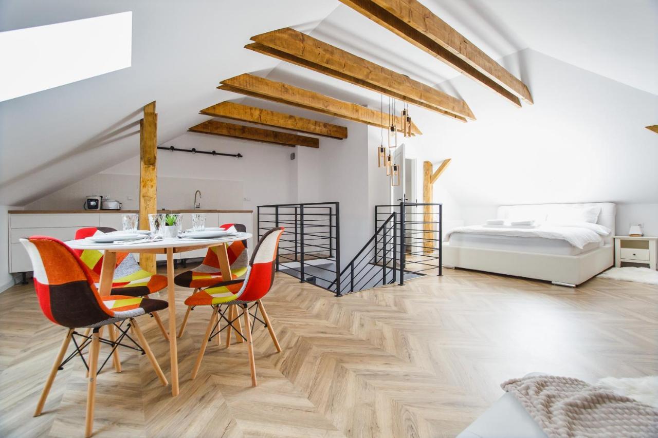 Rya Residence Oradea Buitenkant foto