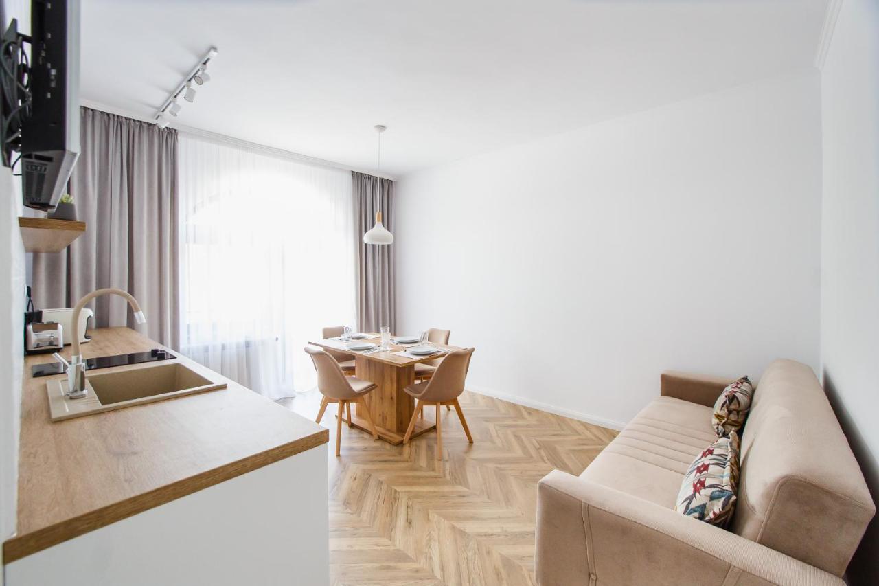 Rya Residence Oradea Buitenkant foto